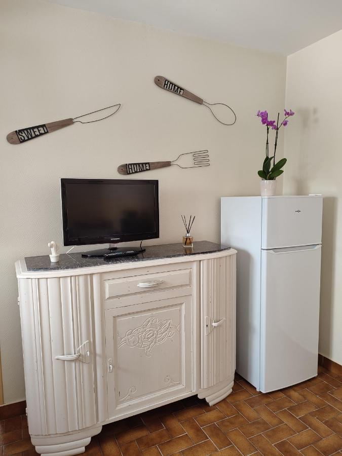 Gite Chez Jeannot Azay-le-Ferron Ngoại thất bức ảnh